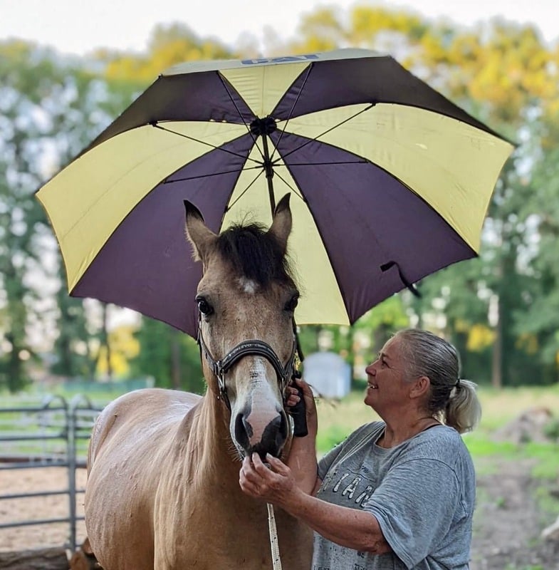 Susanne mit Pferd